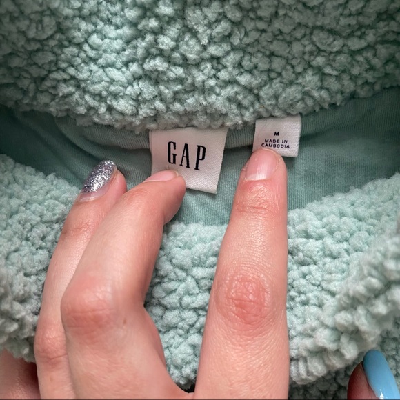 👚Gap Mock Neck Oversized Sherpa Sweater - Picture 2 of 9